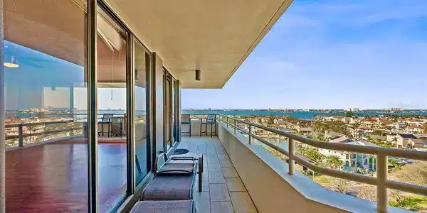 5940 PELICAN BAY PLAZA S