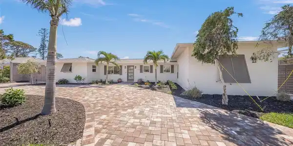 317 GULF DRIVE