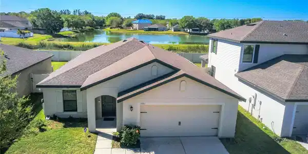 1001 CULBREATH GREEN COURT