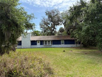 2203 LIME TREE DRIVE