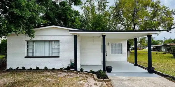 4005 W NASSAU STREET