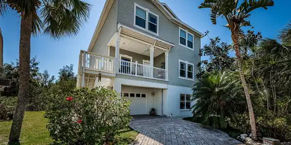 4844 ANCHORAGE COVE