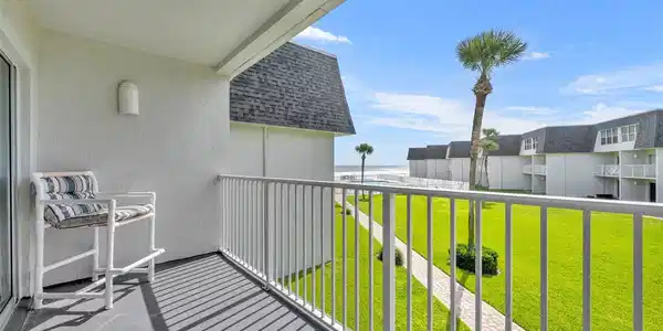 4831 SAXON DRIVE