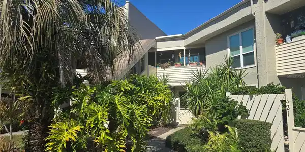 423 WINDRUSH BAY DRIVE