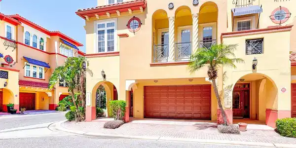 250 SEAGATE COURT