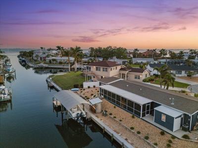 303 BRYN MAWR ISLAND