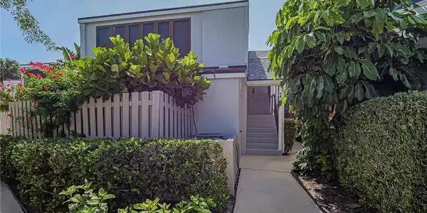 1155 REEF ROAD