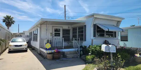 542 SKIPPER DRIVE