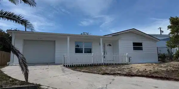 3701 OAKHURST DRIVE