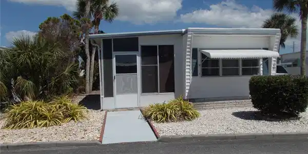 748 ROMA ROAD