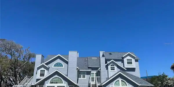 4208 SUN VILLAGE COURT
