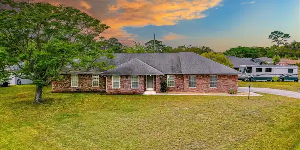 3104 UMBRELLA TREE DRIVE
