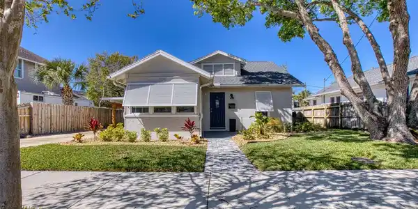 308 S ORANGE STREET
