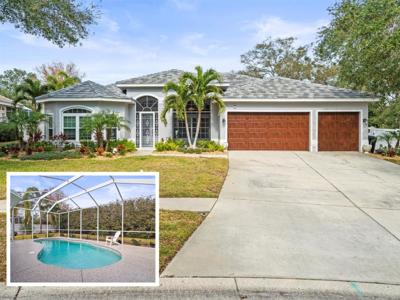2952 PARKCREEK DRIVE
