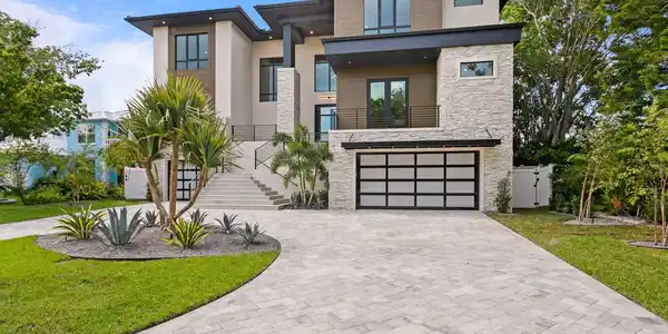 48 SANDPIPER ROAD