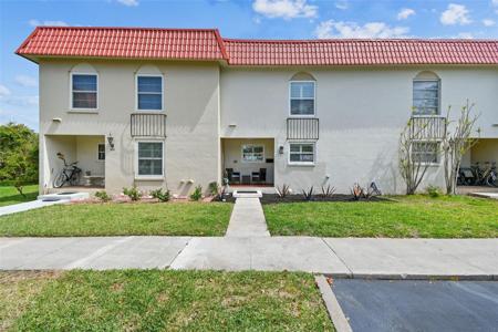 2700 BAYSHORE BOULEVARD