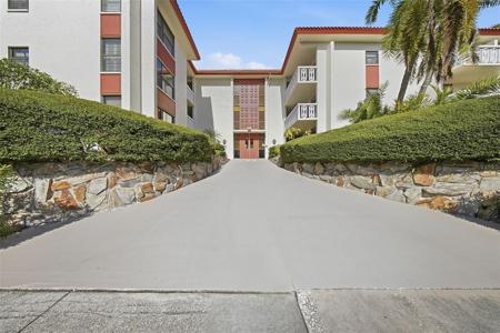 2612 PEARCE DRIVE