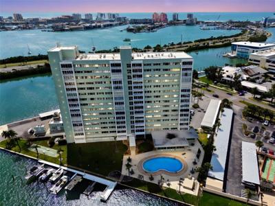 31 ISLAND WAY