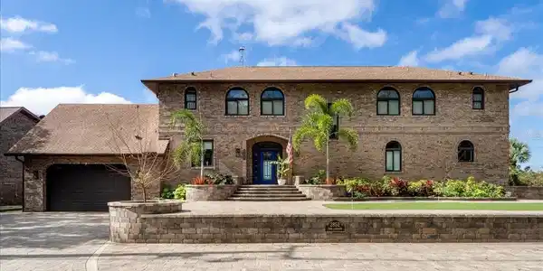 2852 JOHN ANDERSON DRIVE