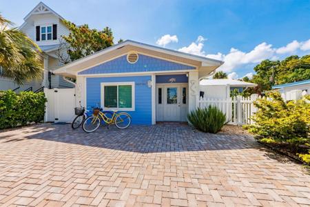 113 PALM AVENUE