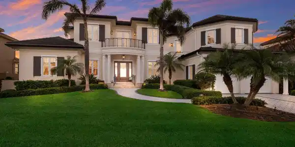 348 W ROYAL FLAMINGO DRIVE