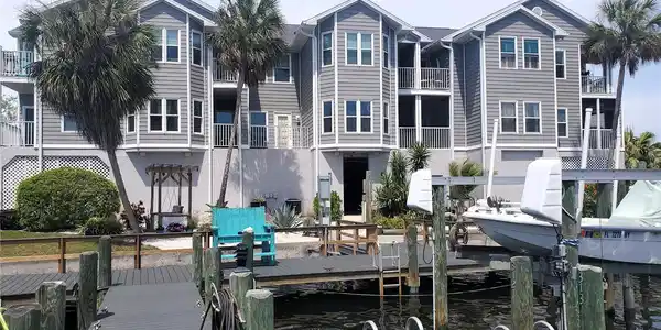 5712 BISCAYNE COURT