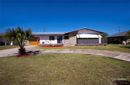 4044 COUNTRY CLUB BOULEVARD
