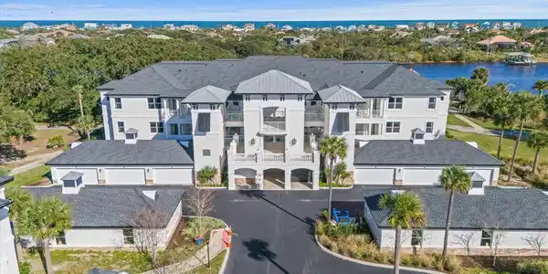 455 RIVERFRONT