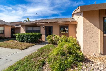 6135 HERITAGE LANE