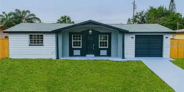 3307 CLYDESDALE DRIVE