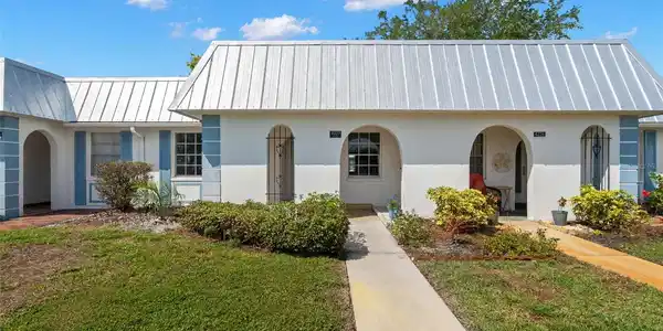 4227 GLISSADE DRIVE