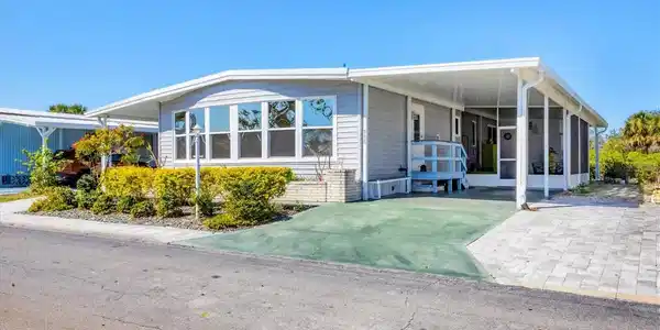 985 JOLANDA CIRCLE