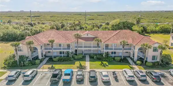 402 BOUCHELLE DRIVE