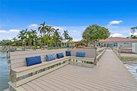 3111 E VINA DEL MAR BOULEVARD