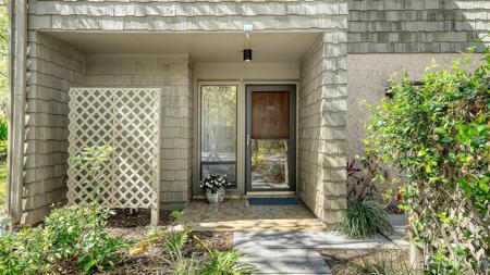 1610 TREEHOUSE CIRCLE