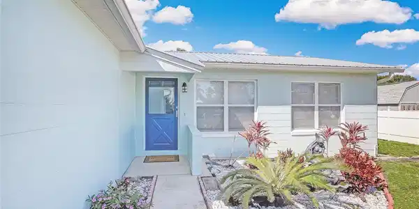 260 VENTURA ROAD