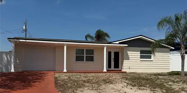 3301 CLYDESDALE DRIVE