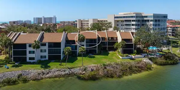 1900 COVE II PLACE