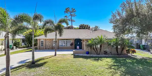 18395 EDGEWATER DRIVE