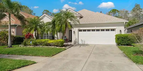 9408 GREENPOINTE DRIVE