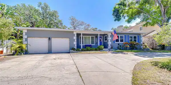 404 S WEST SHORE BOULEVARD