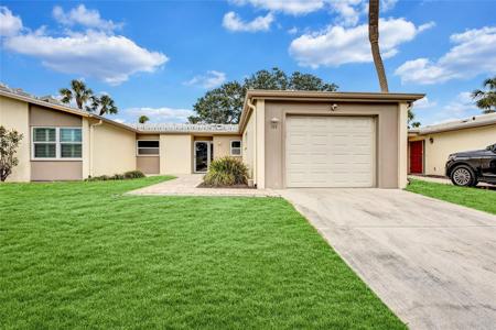 111 WHISPERING SANDS CIRCLE