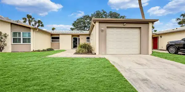 111 WHISPERING SANDS CIRCLE