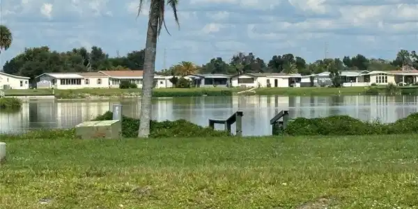 1533 BLUE HERON DRIVE