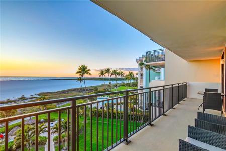 180 SEAVIEW COURT