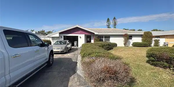 10116 PARADISE BOULEVARD