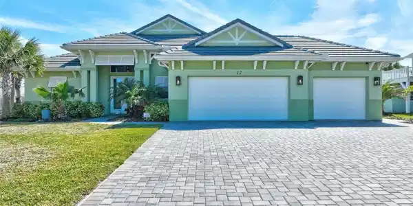 12 COTTONWOOD TRAIL