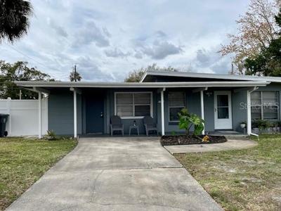 1012 TUDOR LANE