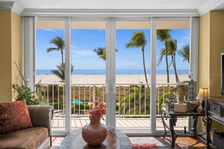140 SEAVIEW COURT