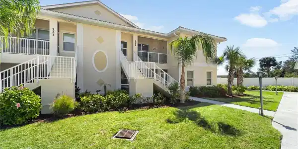200 GARDENS EDGE DRIVE